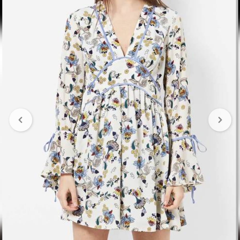 🍁Glamorous Floral A-line Dress with Flutter Sleeves